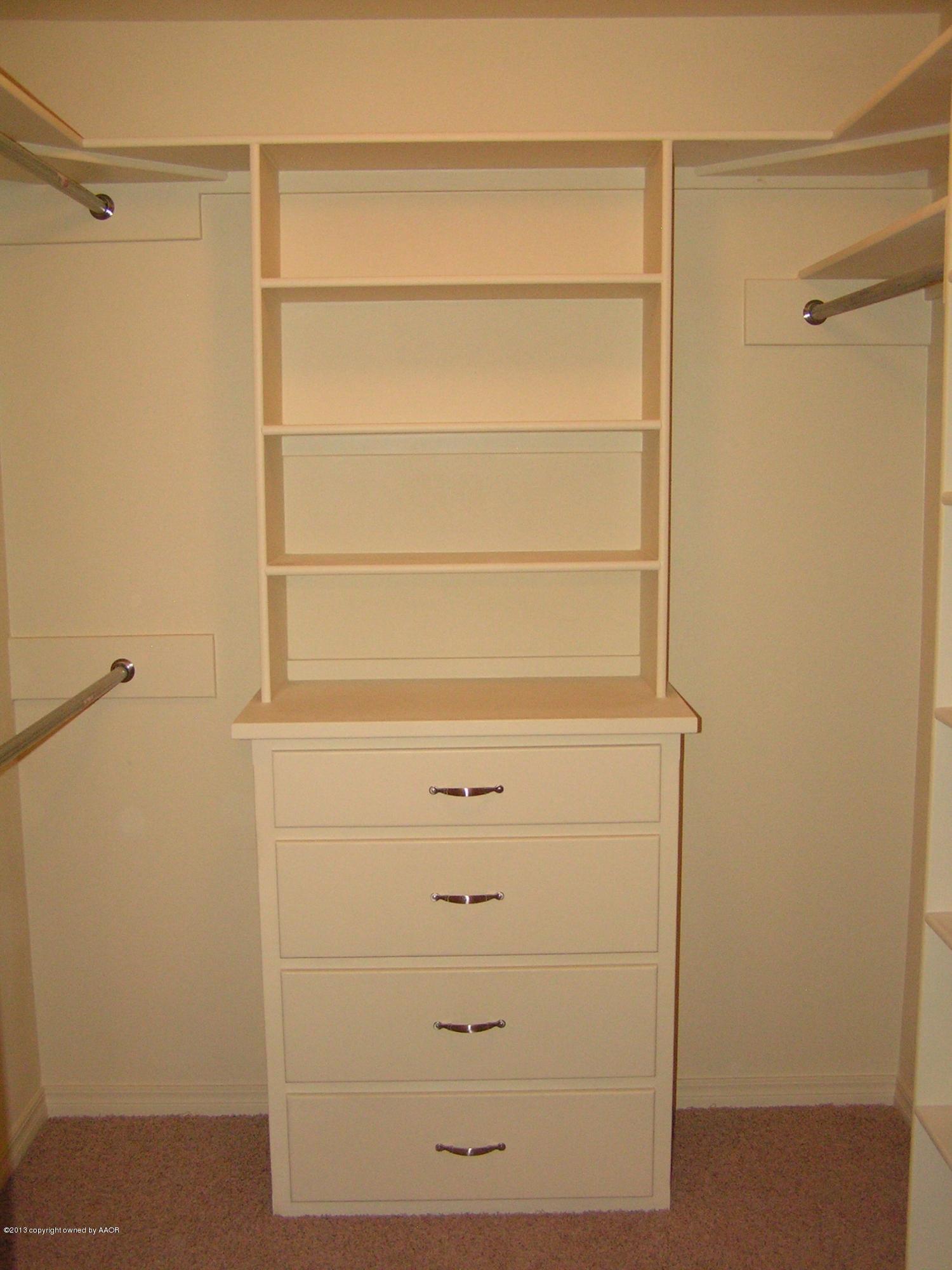6670 Red Rock Road Amarillo, TX 79118 - Photo 56 of 71 SECONDARY BEDROOM W-I CLOSET