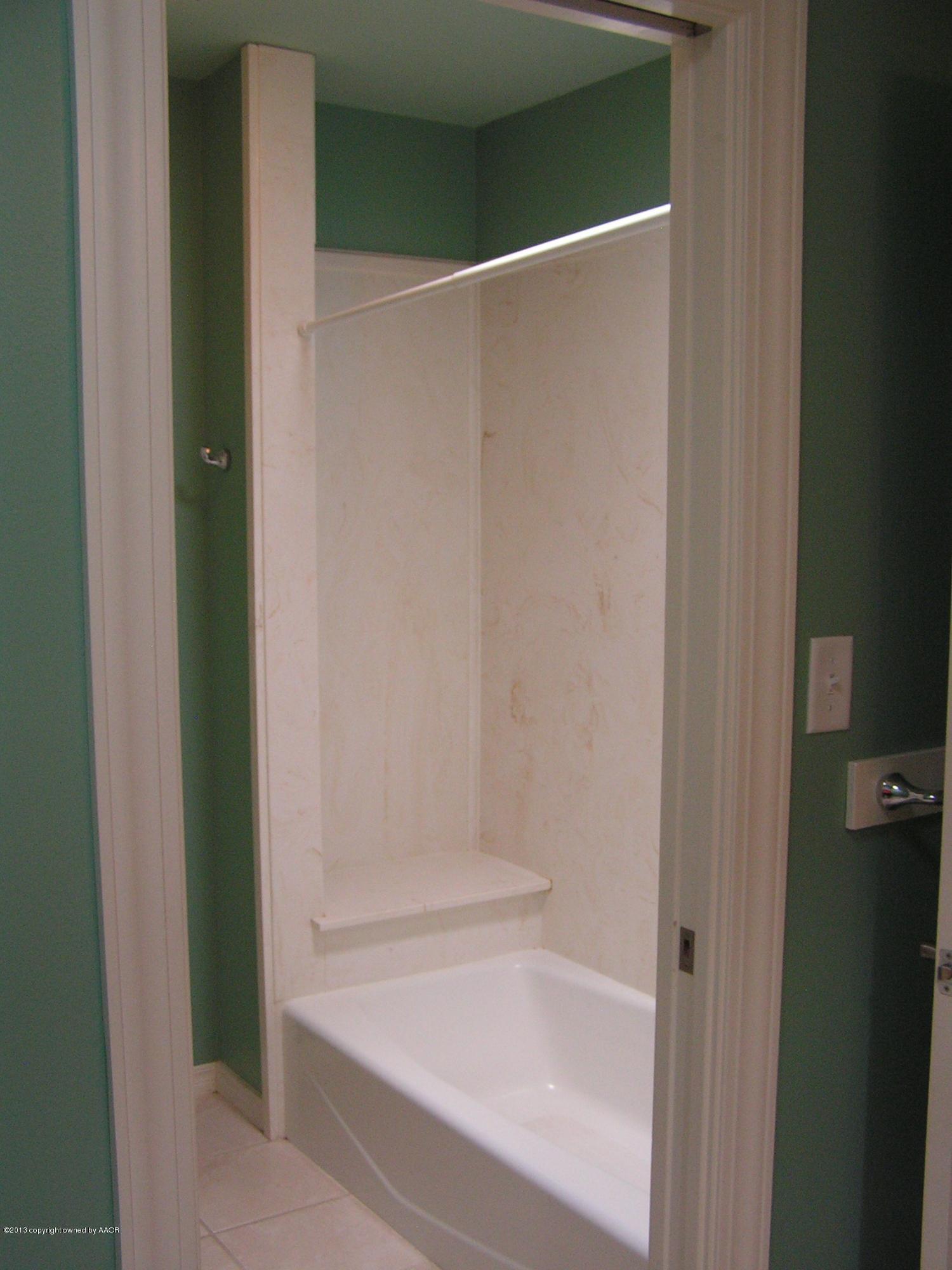 6670 Red Rock Road Amarillo, TX 79118 - Photo 58 of 71 BATHROOM 4