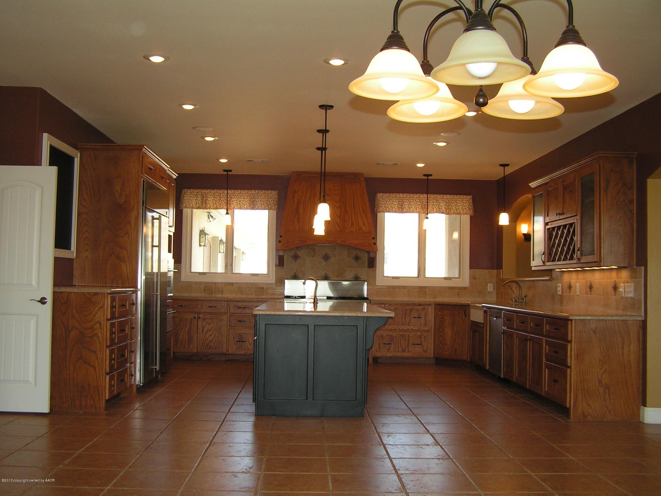 6670 Red Rock Road Amarillo, TX 79118 - Photo 8 of 71 KITCHEN