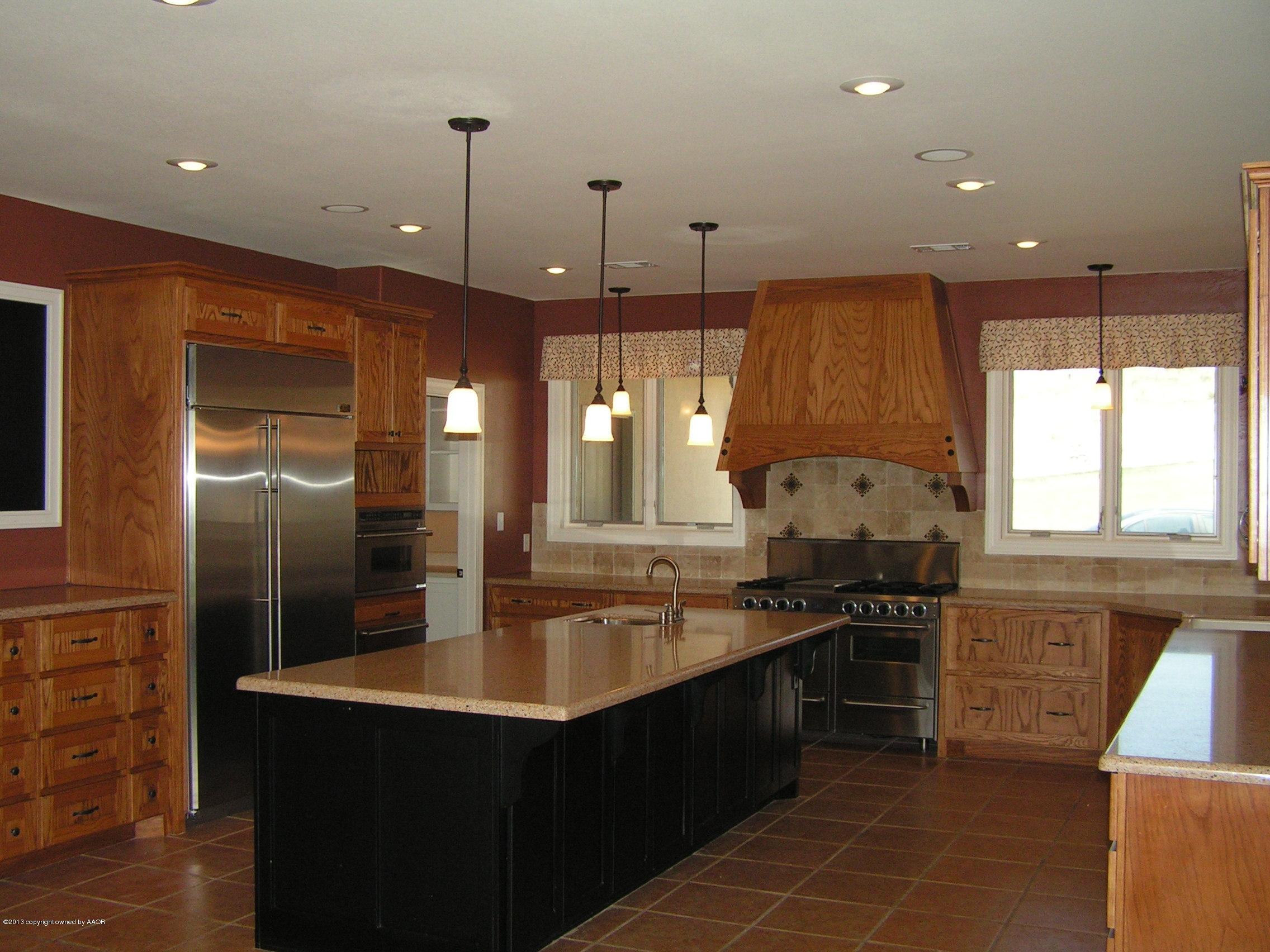 6670 Red Rock Road Amarillo, TX 79118 - Photo 9 of 71 KITCHEN