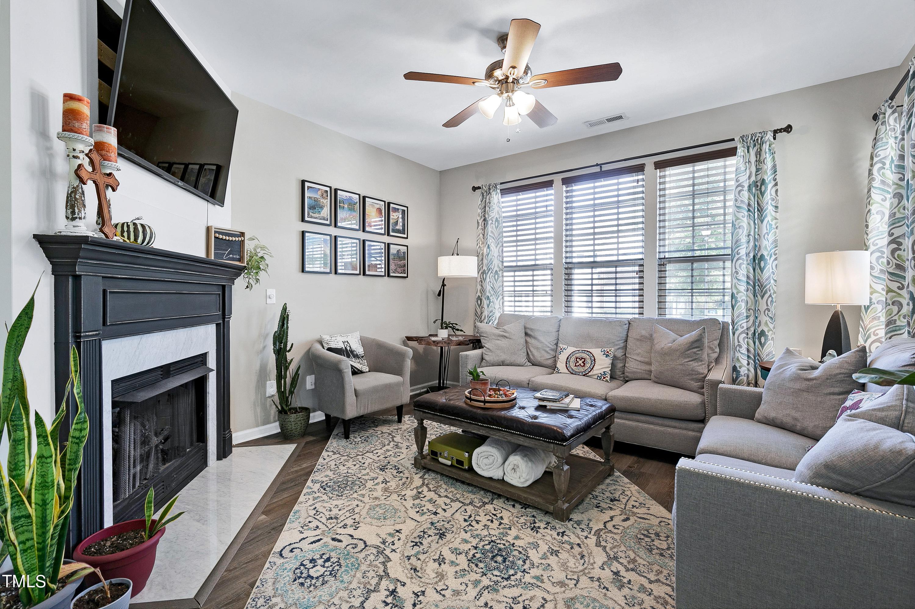 7619 Winners Edge Street Raleigh, NC 27617 - Photo 4 of 38 Family Room
