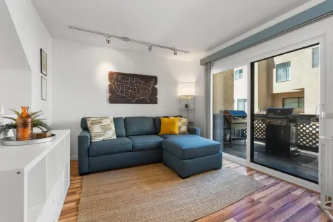 $724,888 | 9230 Lake Murray Boulevard, Unit F, San Diego, CA 92119