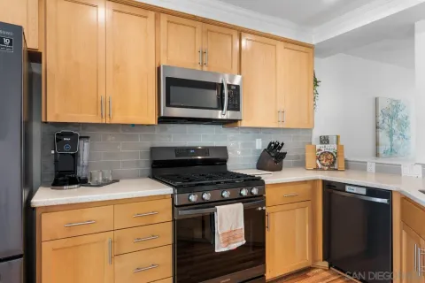 $724,888 | 9230 Lake Murray Boulevard, Unit F, San Diego, CA 92119