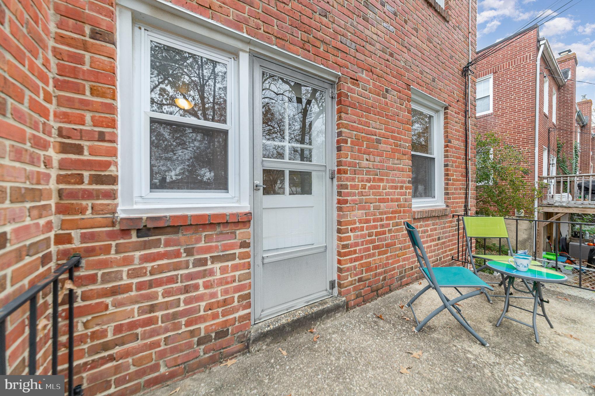 8675 Oak Road Parkville, MD 21234 - Photo 25 of 33