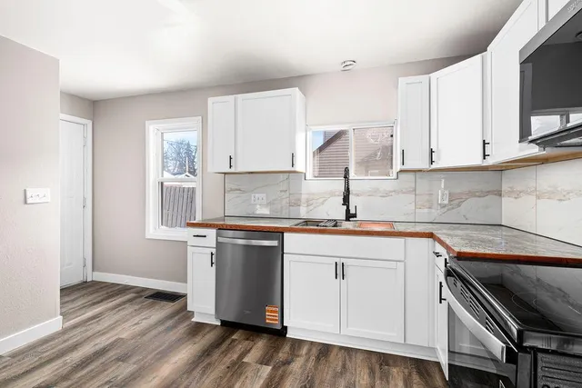 $219,900 | 320 20th Street, Cloquet, MN 55720