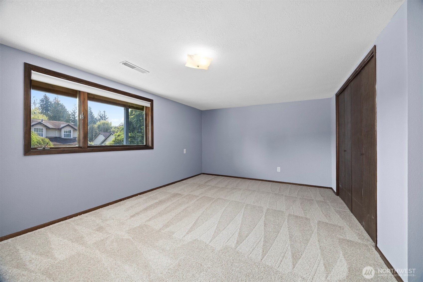 403 17th Street Lynden, WA 98264 - Photo 25 of 40 a view of an empty room with a window