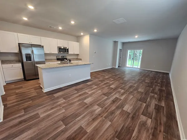 $2,300 | 789 Wapama Street, Little River, SC 29566