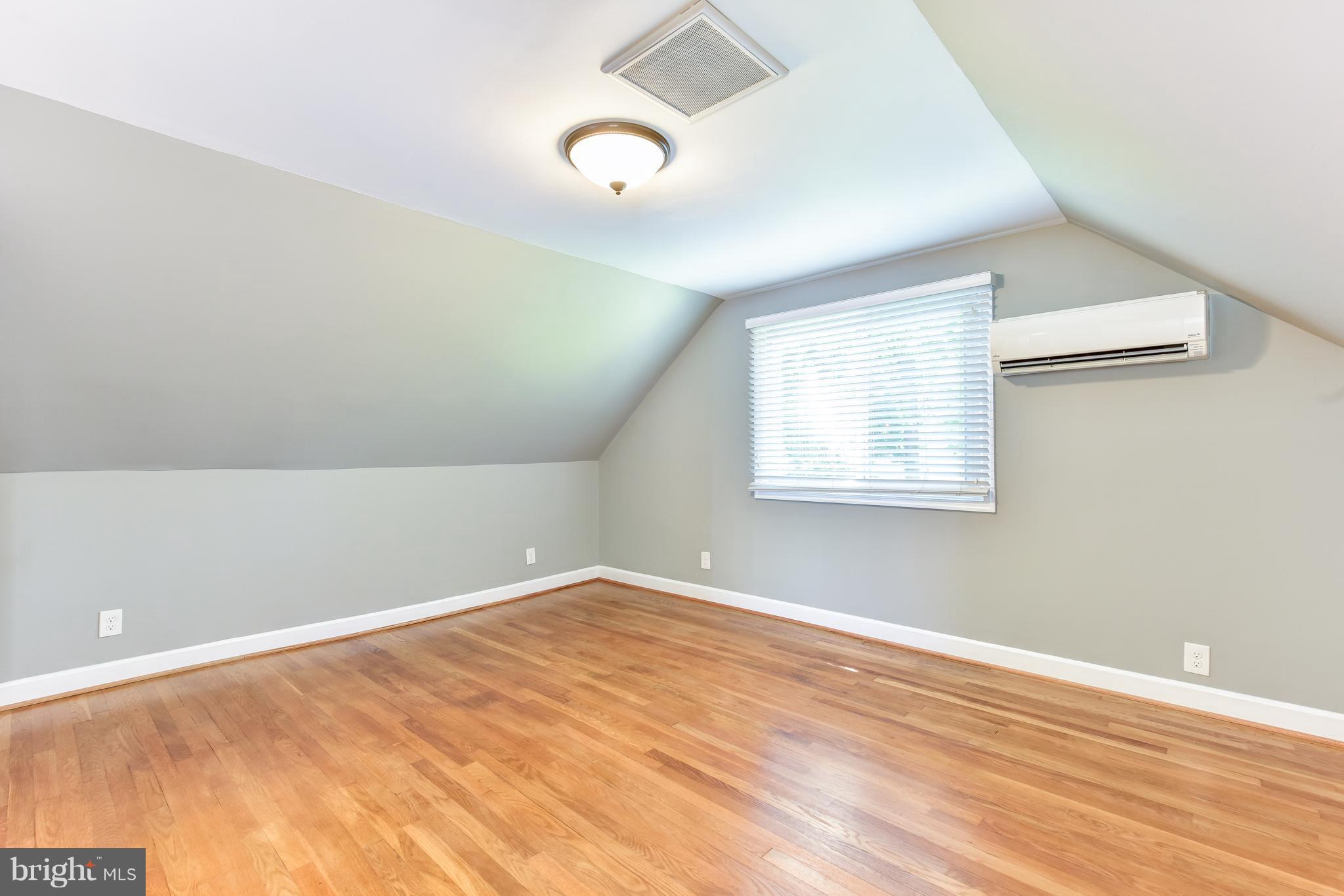 10807 Huntley Place Silver Spring, MD 20902 - Photo 11 of 19 Bedroom