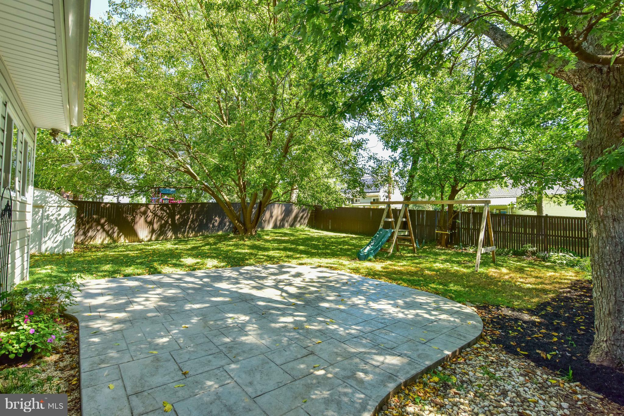 10807 Huntley Place Silver Spring, MD 20902 - Photo 17 of 19 Exterior (Rear)