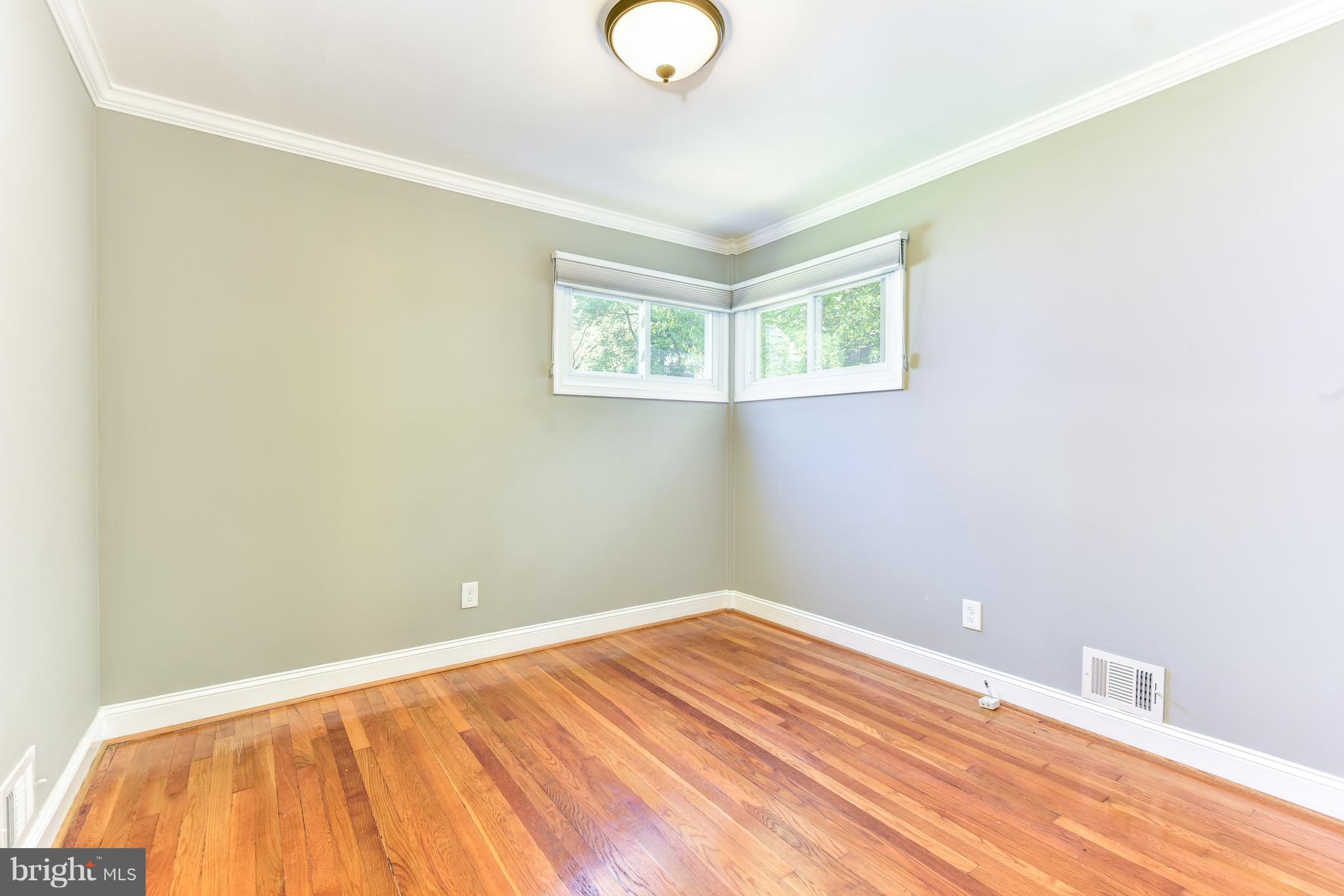 10807 Huntley Place Silver Spring, MD 20902 - Photo 10 of 19 Bedroom