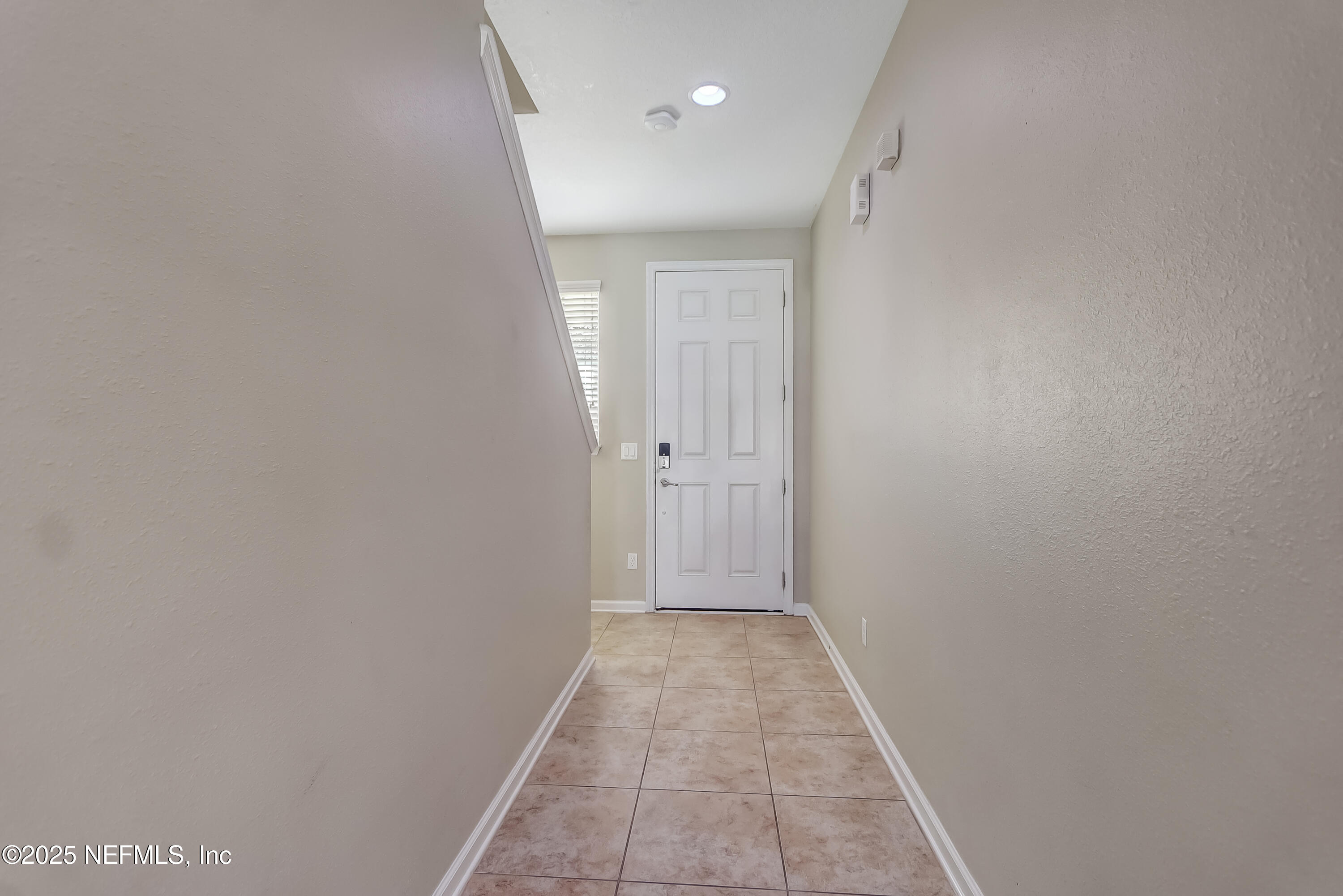 3838 Chasing Falls Road Orange Park, FL 32065 - Photo 6 of 36 a view of a hallway