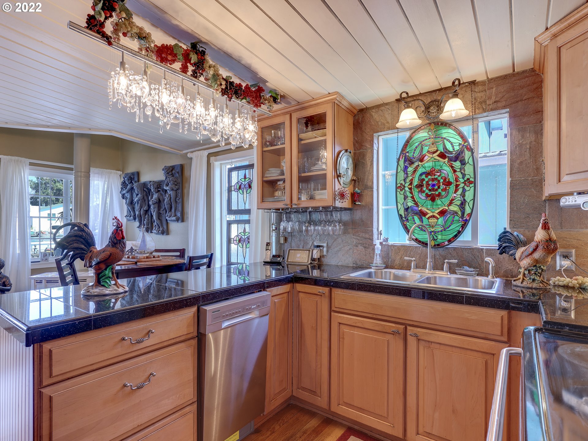 55 Northeast Bridgeton Road, Unit 11 Portland, OR 97211 - Photo 11 of 30 Gallery Image 11