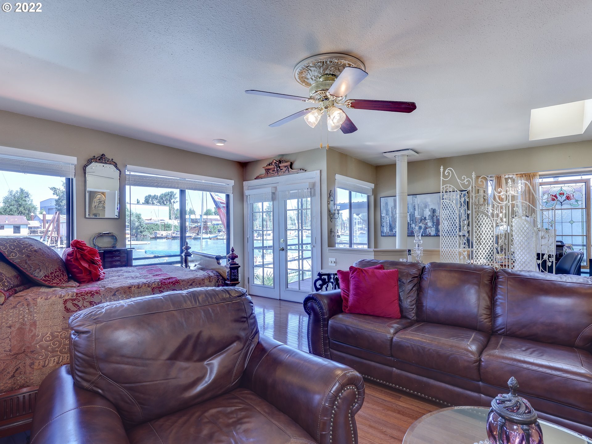 55 Northeast Bridgeton Road, Unit 11 Portland, OR 97211 - Photo 20 of 30 Gallery Image 20