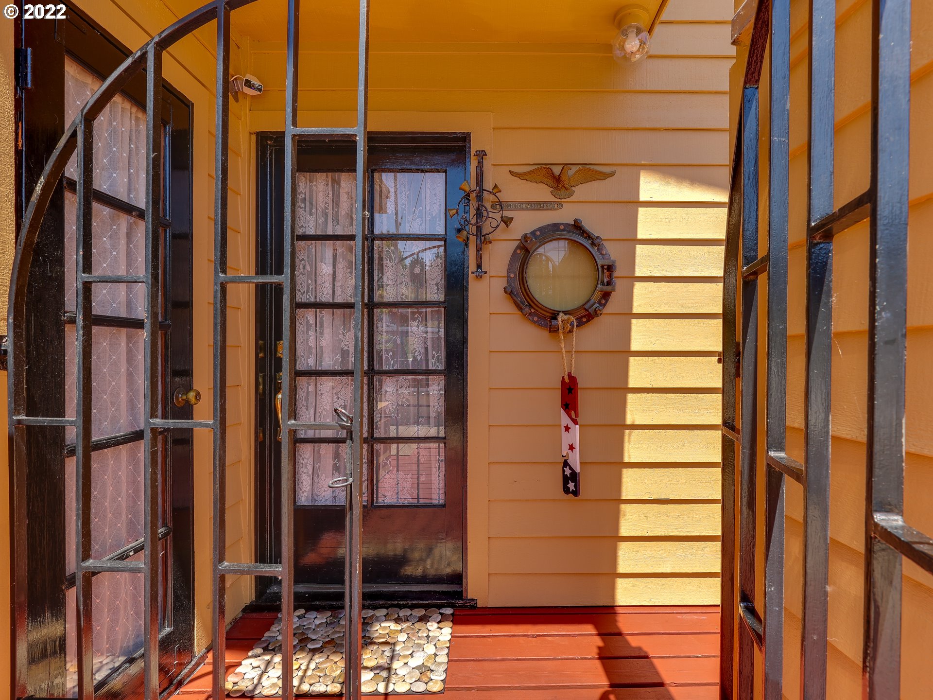 55 Northeast Bridgeton Road, Unit 11 Portland, OR 97211 - Photo 5 of 30 Gallery Image 5