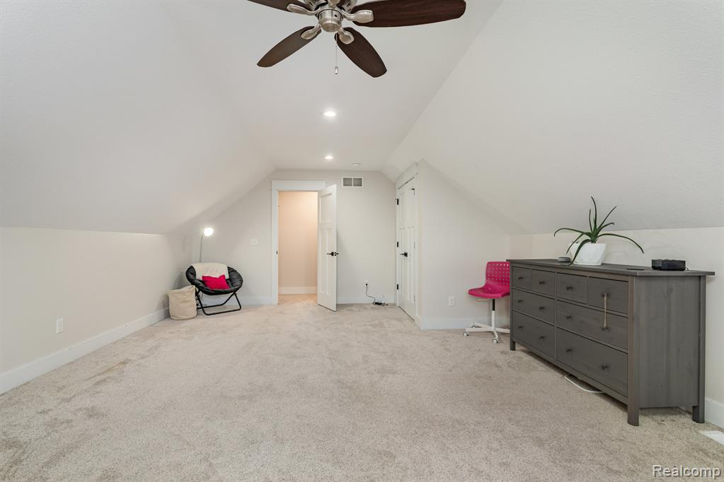 10224 Sarle Road Freeland, MI 48623 - Photo 23 of 29 Gallery Image 23