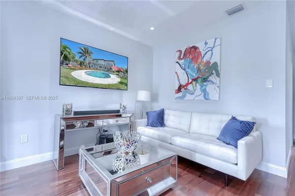 $38,000 | 13300 Biscayne Bay Terrace, North Miami, FL 33181