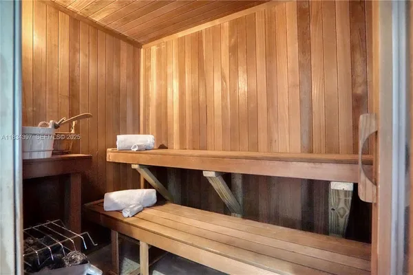 $38,000 | 13300 Biscayne Bay Terrace, North Miami, FL 33181