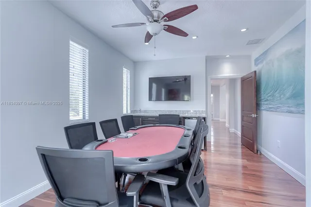 $38,000 | 13300 Biscayne Bay Terrace, North Miami, FL 33181