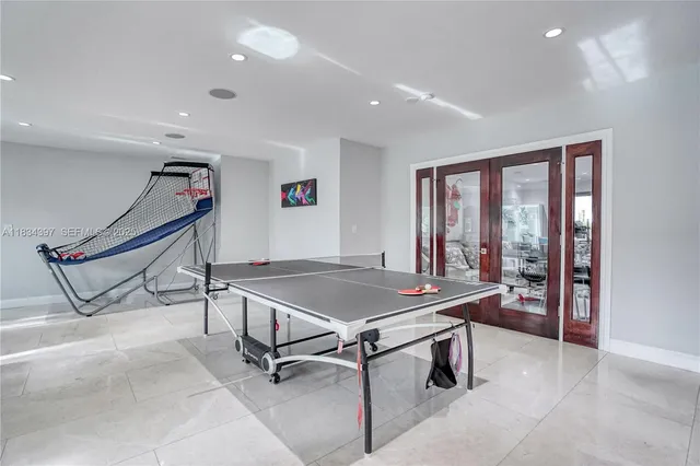 $38,000 | 13300 Biscayne Bay Terrace, North Miami, FL 33181