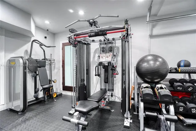 $38,000 | 13300 Biscayne Bay Terrace, North Miami, FL 33181