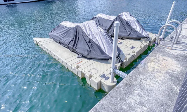 $38,000 | 13300 Biscayne Bay Terrace, North Miami, FL 33181