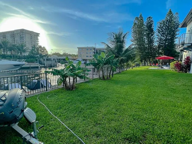 $38,000 | 13300 Biscayne Bay Terrace, North Miami, FL 33181