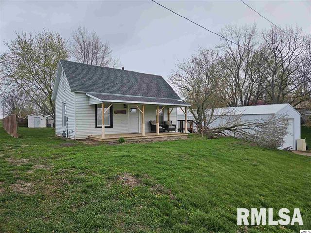 306 Walker Street Ursa, IL 62376 - Photo 1 of 12