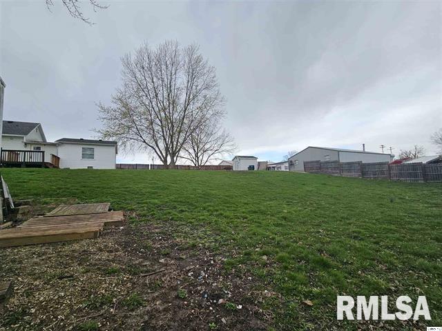 306 Walker Street Ursa, IL 62376 - Photo 12 of 12