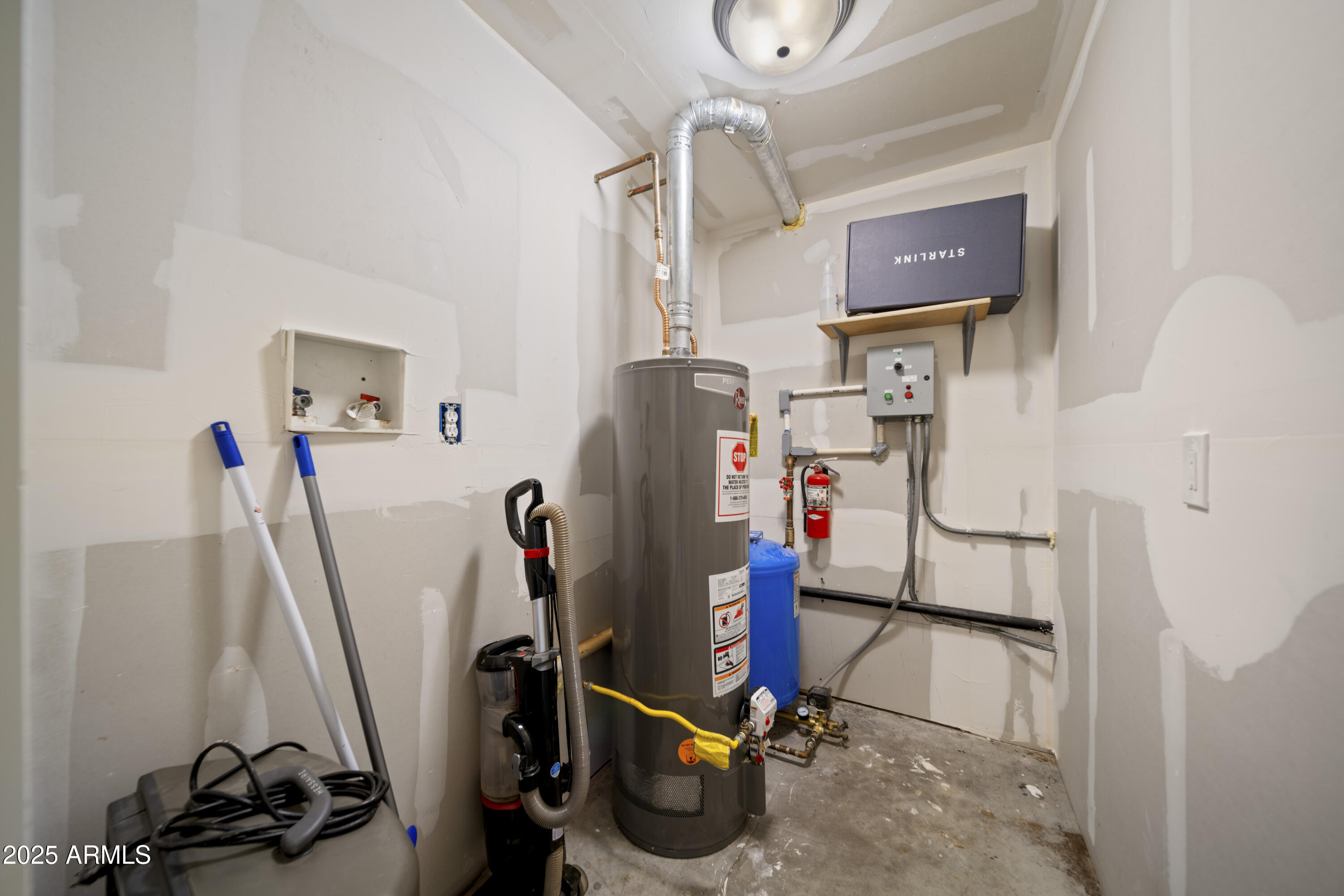 3555 West Stafford Road Kirkland, AZ 86332 - Photo 28 of 51 3555 W Stafford Rd00047