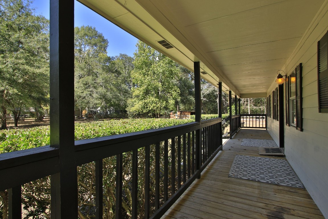 200 Little Pine Valley Road Cleveland, TX 77328 - Photo 5 of 43 Big porch
