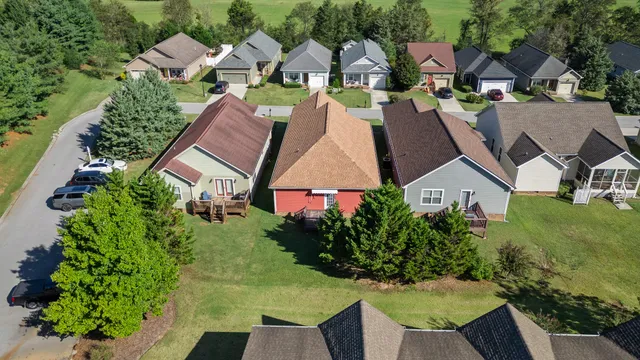 $289,900 | 124 Fieldstone Cmns, Rock Spring, GA 30739