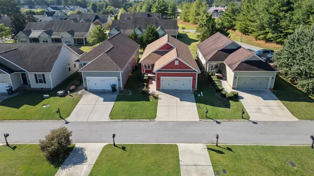 $289,900 | 124 Fieldstone Cmns, Rock Spring, GA 30739