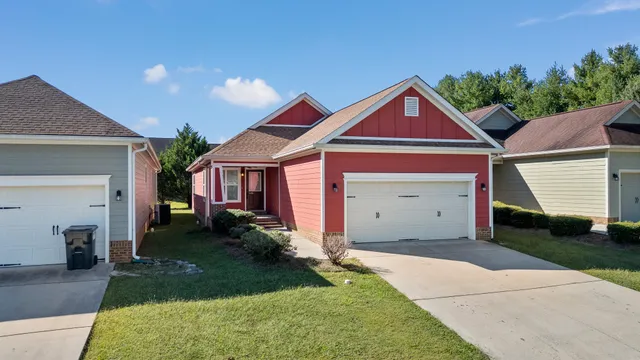 $289,900 | 124 Fieldstone Cmns, Rock Spring, GA 30739