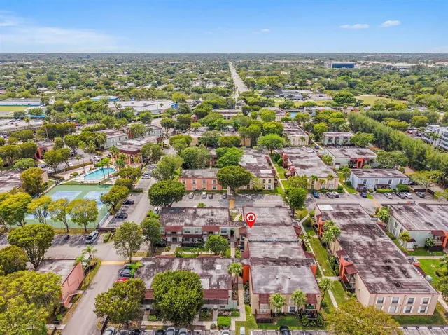 $1,800 | 10790 North Kendall Drive, Miami, FL 33176