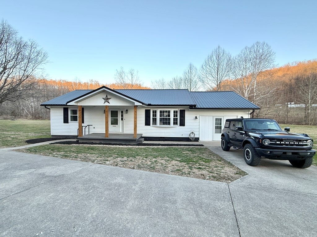 1230 Jr Road Franklin Furnace, OH 45629 - Photo 2 of 47 Gallery Image 2