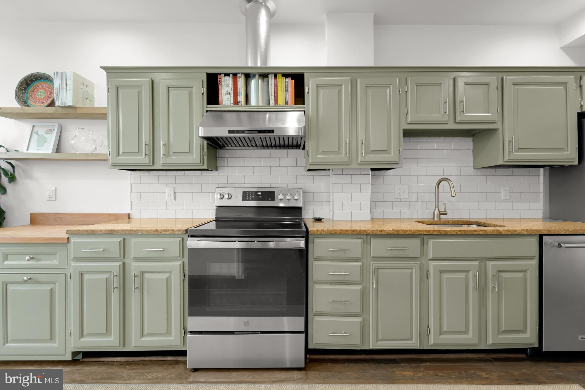 1319 Rittenhouse Street Northwest Washington, DC 20011 - Photo 17 of 39