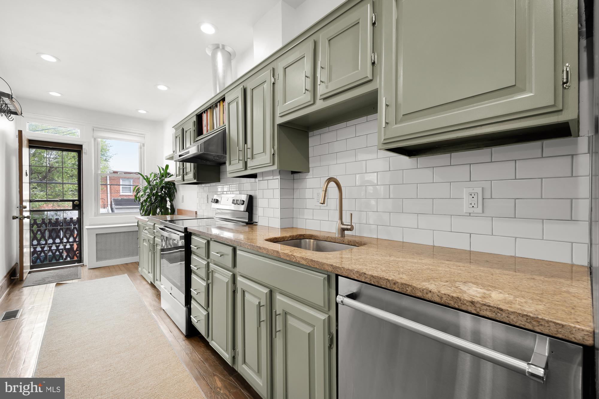 1319 Rittenhouse Street Northwest Washington, DC 20011 - Photo 19 of 39