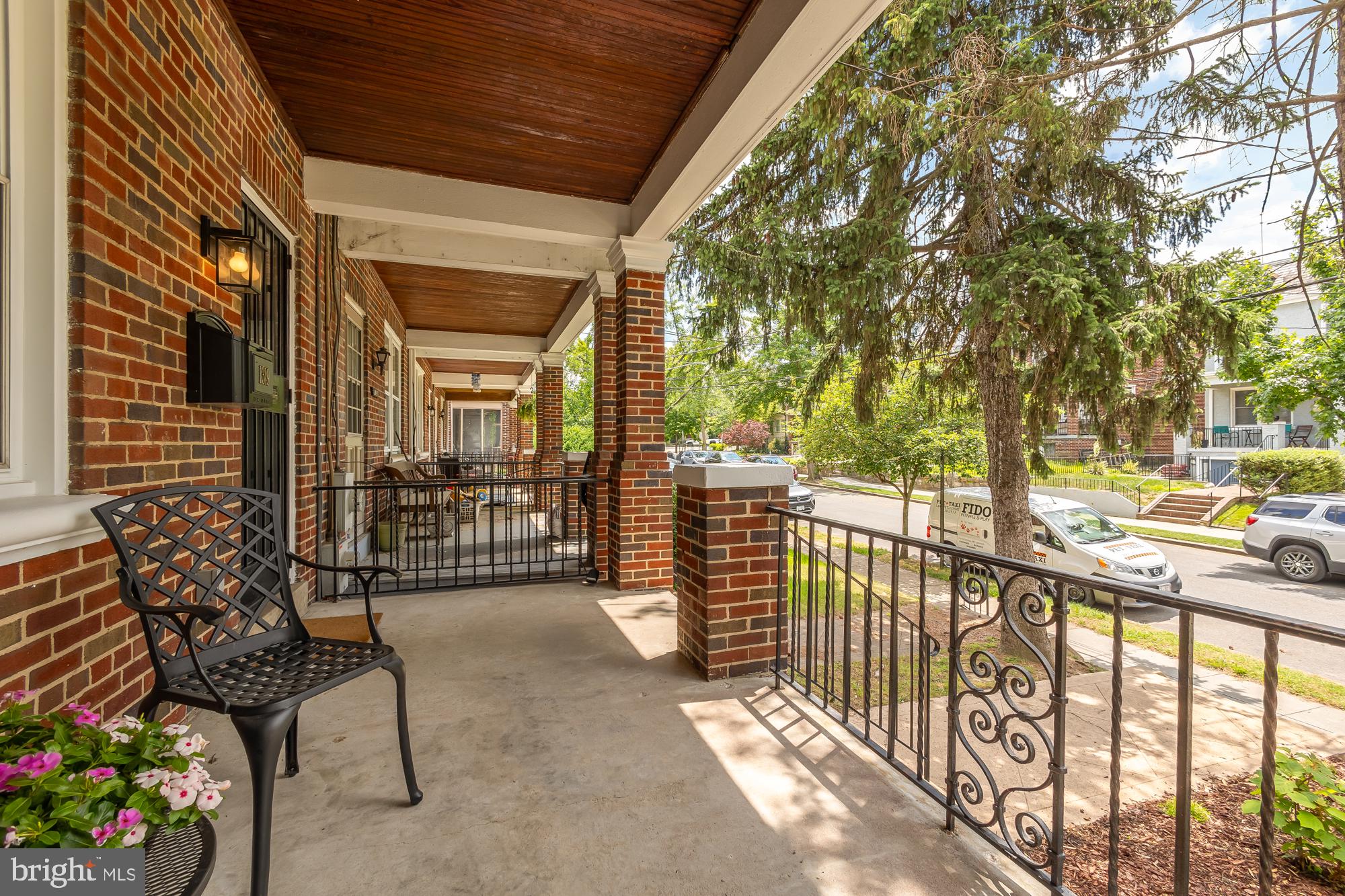 1319 Rittenhouse Street Northwest Washington, DC 20011 - Photo 3 of 39