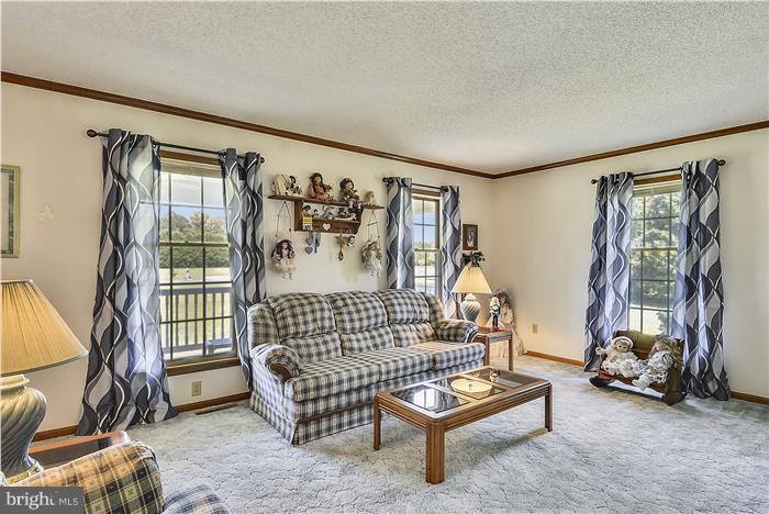 3607 Fox Run Road East New Market, MD 21631 - Photo 14 of 30 Living Room
