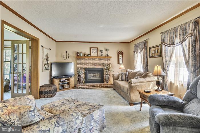 3607 Fox Run Road East New Market, MD 21631 - Photo 17 of 30 Family Room