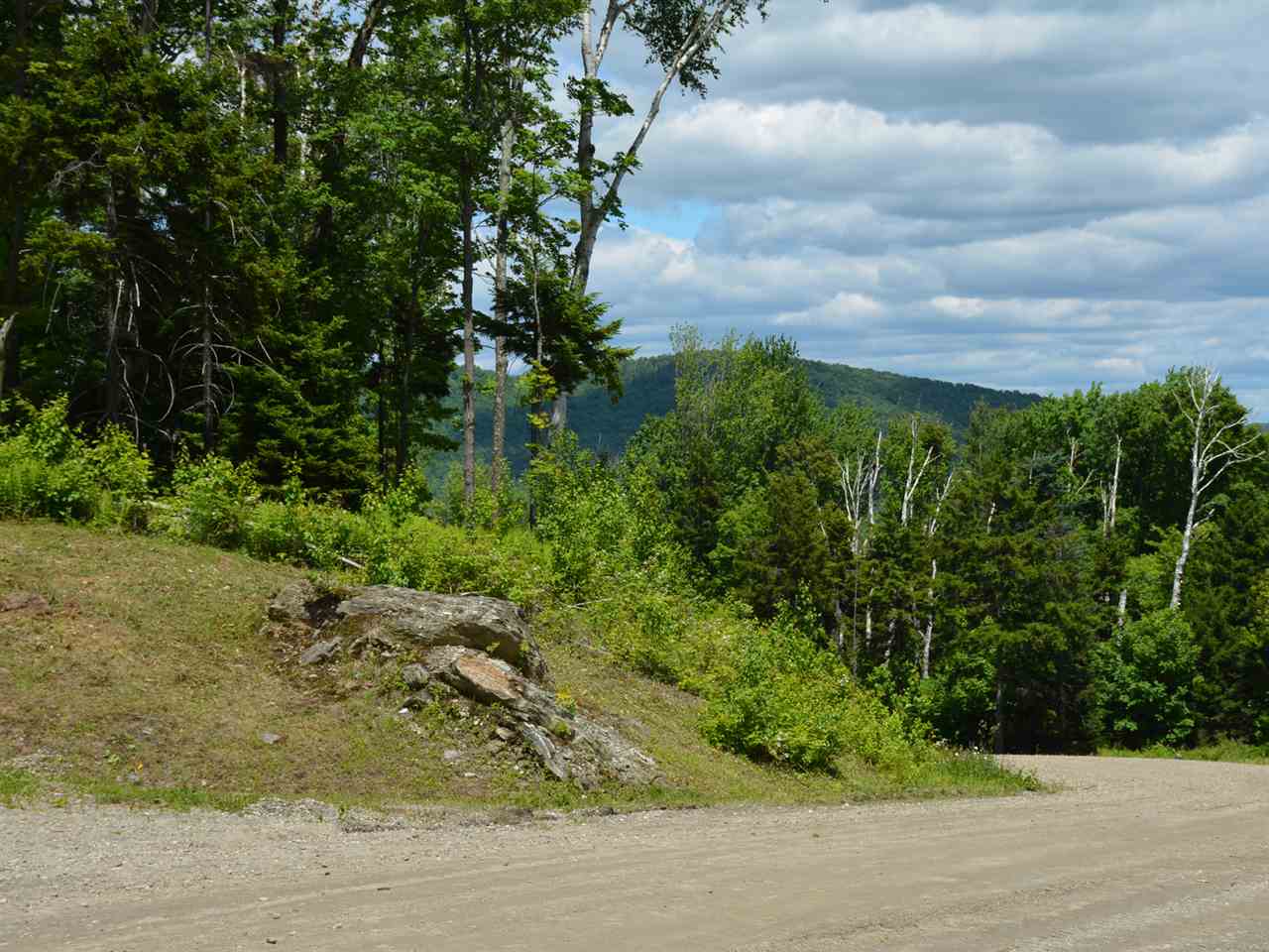 12 Lincoln Ridge Road Warren, VT 05674 - Photo 5 of 33