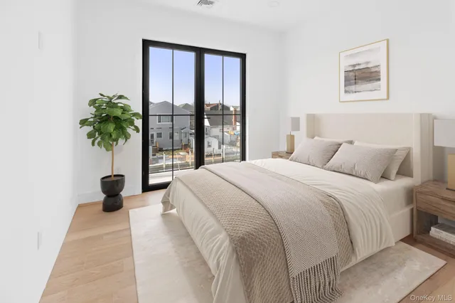 $1,999,995 | 24 Midway Street, Babylon, NY 11702