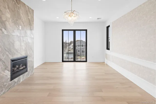 $1,999,995 | 24 Midway Street, Babylon, NY 11702