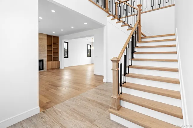 $1,999,995 | 24 Midway Street, Babylon, NY 11702