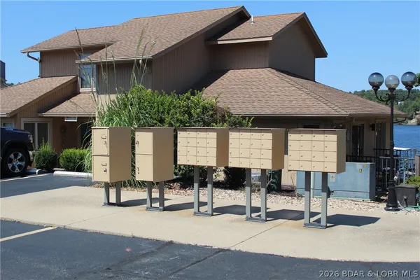 $234,900 | 24 Sunrise Ridge Drive, Unit 213, Sunrise Beach, MO 65079