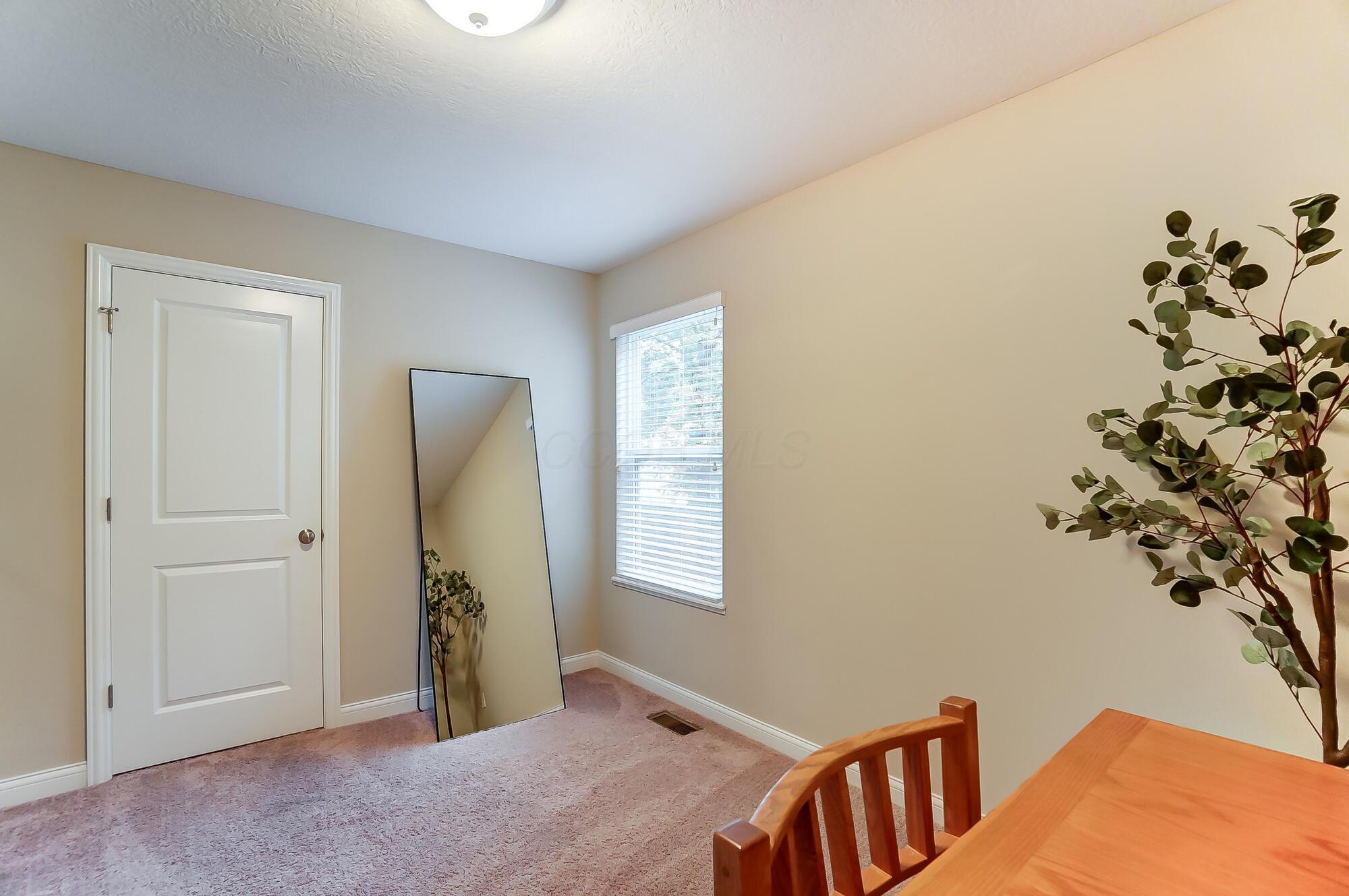 191 Cambridge Road Delaware, OH 43015 - Photo 57 of 70 065
