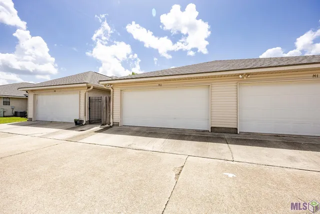 $1,500 | 12500 Old Hammond Highway, Unit M2, Baton Rouge, LA 70816