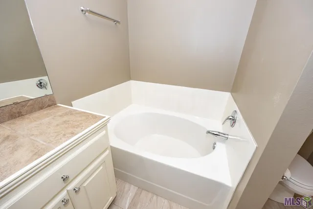 $1,500 | 12500 Old Hammond Highway, Unit M2, Baton Rouge, LA 70816