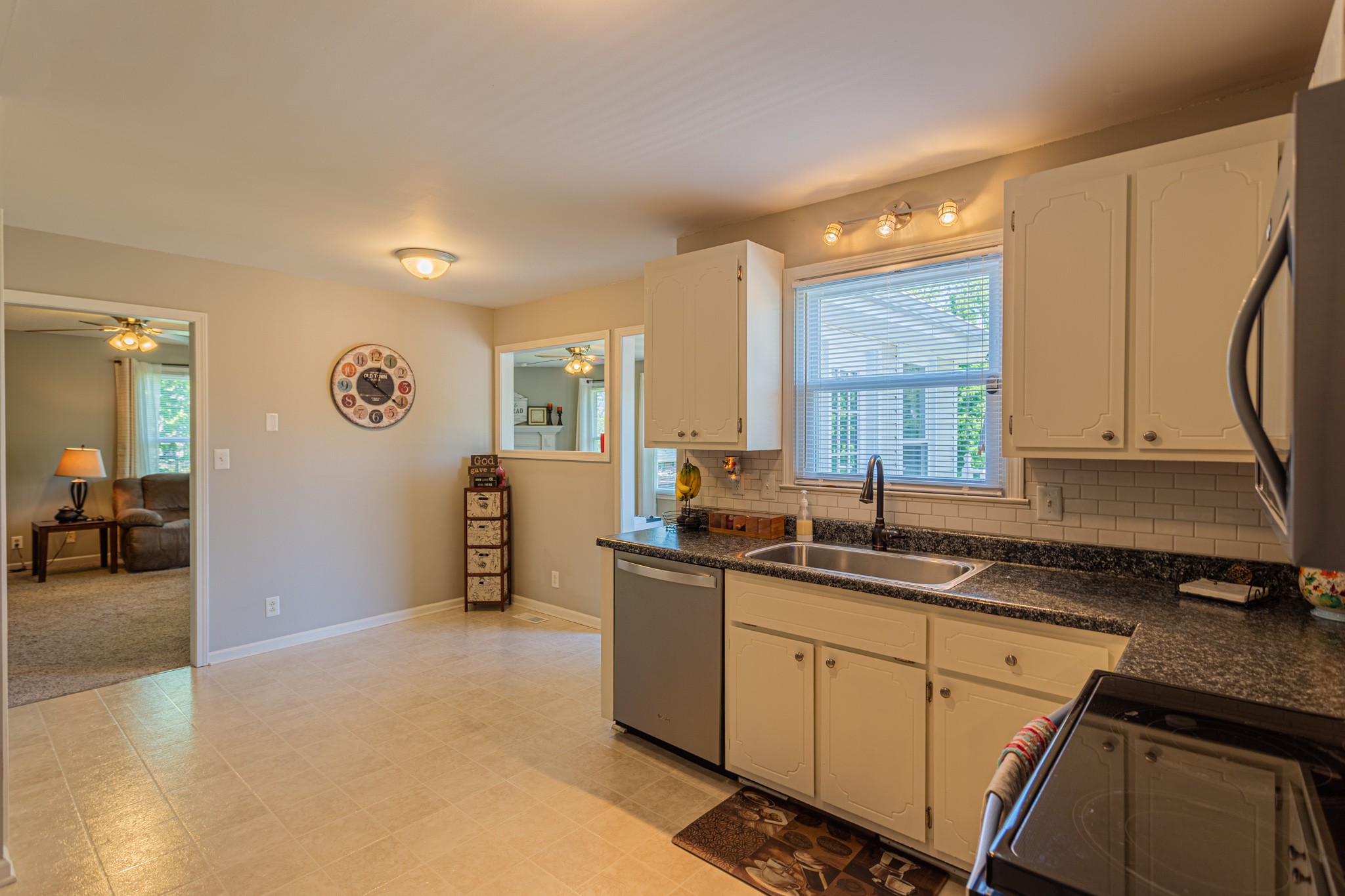 412 Pinnacle Point Clarksville, TN 37043 - Photo 13 of 41 Gallery Image 13