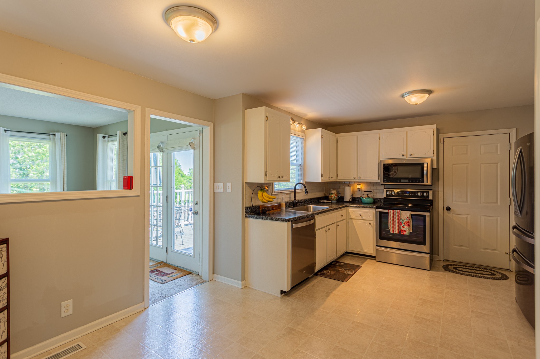 412 Pinnacle Point Clarksville, TN 37043 - Photo 14 of 41 Gallery Image 14